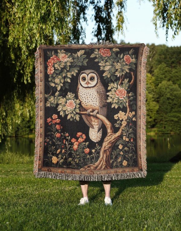 Barn Owl Woven Blanket