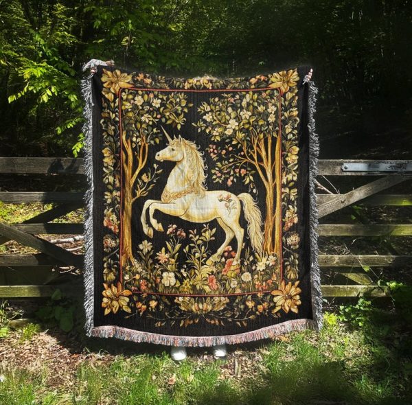 Medieval Unicorn Woven Blanket