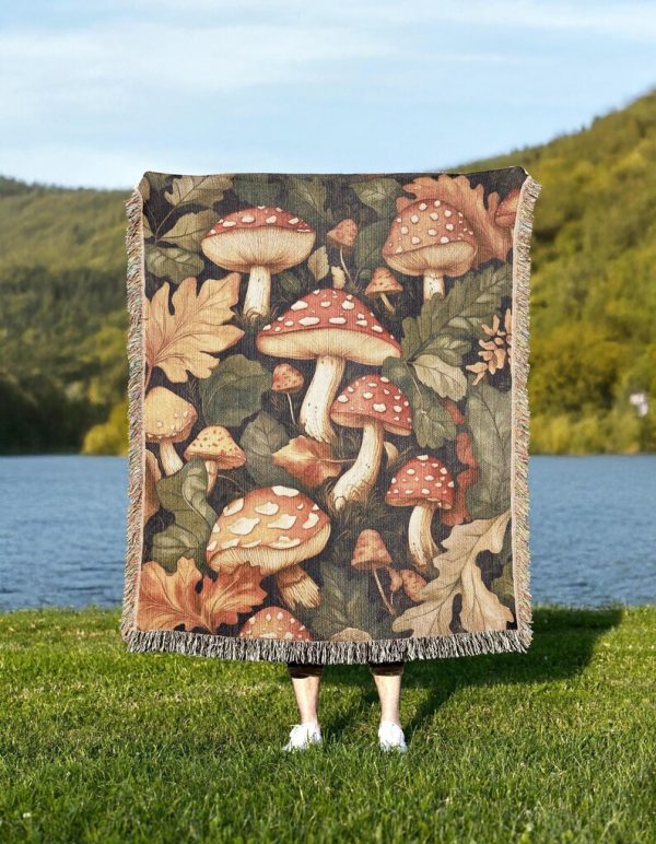 Mushroom Woven Tapestry Blanket