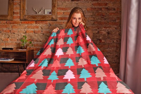 Retro Plaid Christmas Blanket